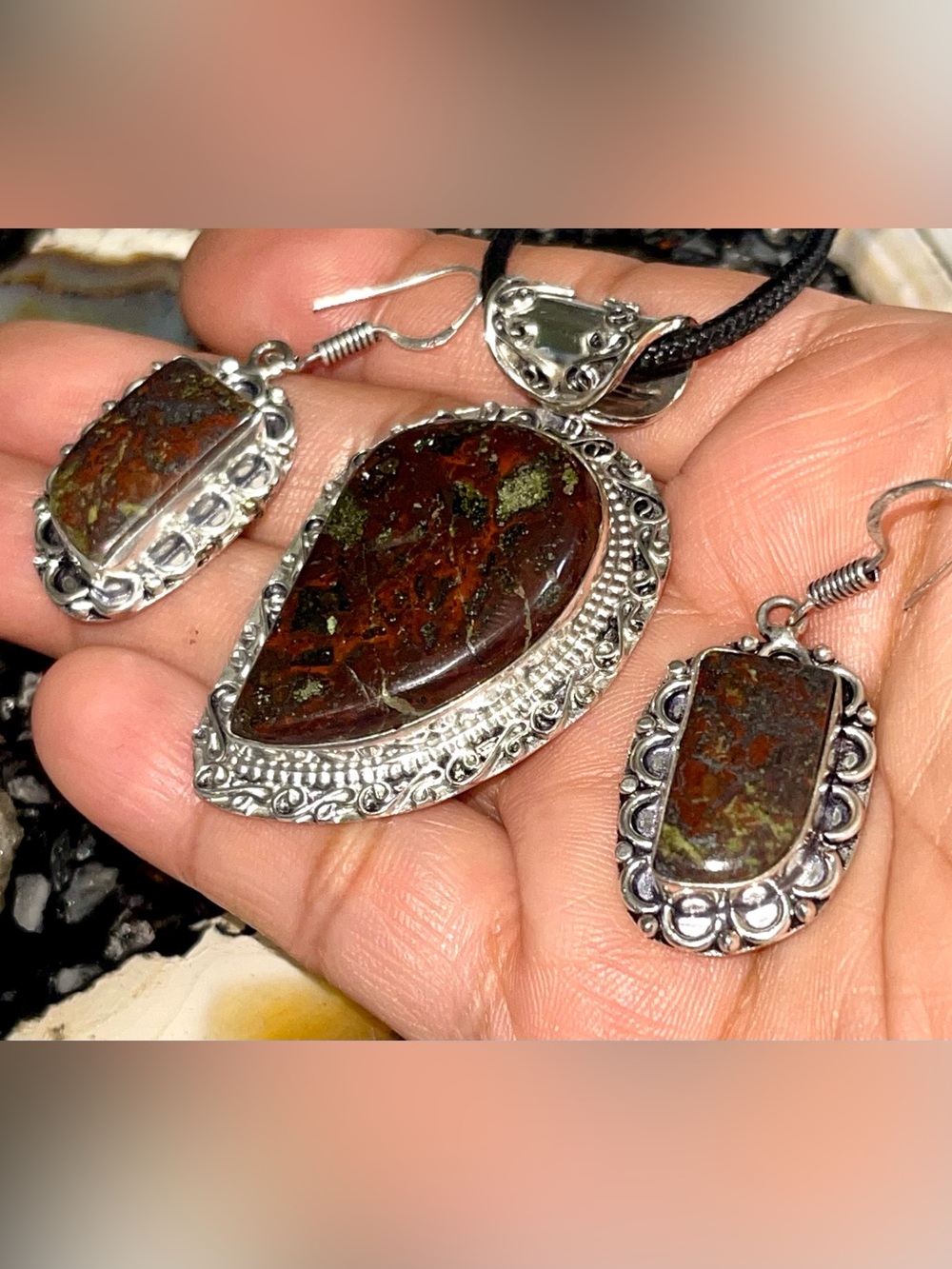 Dragon Bloodstone Jasper & Dainty Cats Eye Quartz Pendant & Earrings